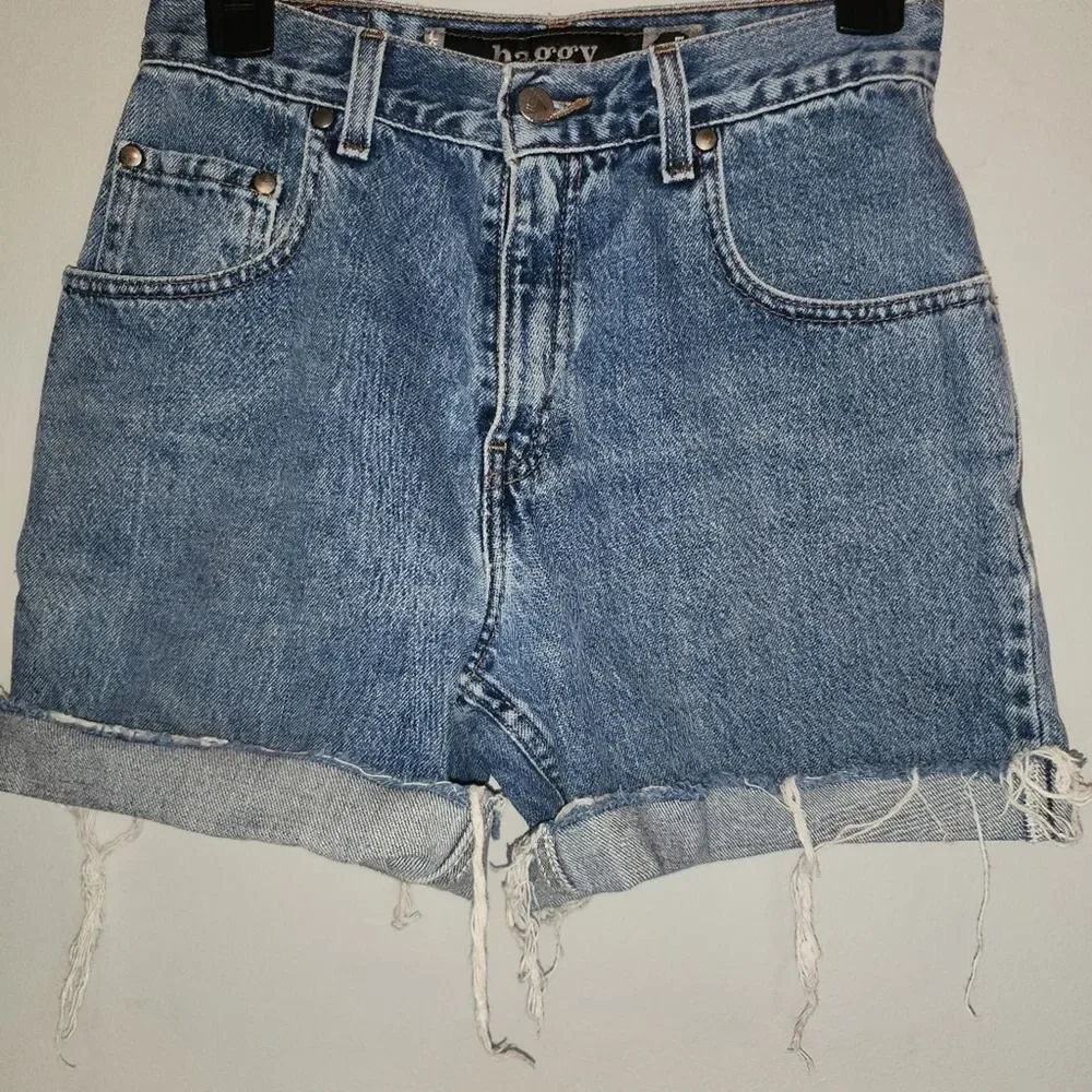 Vintage Levis Silver Tab Denim Jean Shorts Size 10